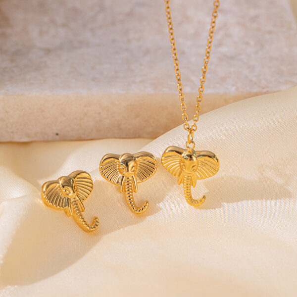 Stainless Steel Necklace Earrings Women's Jewelry Suit - Image 10