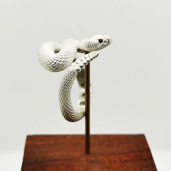 Fashion Jewelry Adjustable Snake Ring For Men Women Fashion Exquisite Punk Black White Rattlesnake Couple Ring Gothic Luxury Jewelry Gift - Image 4