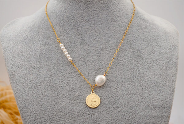 Women's Personality Pearl Clavicle Chain - Image 10