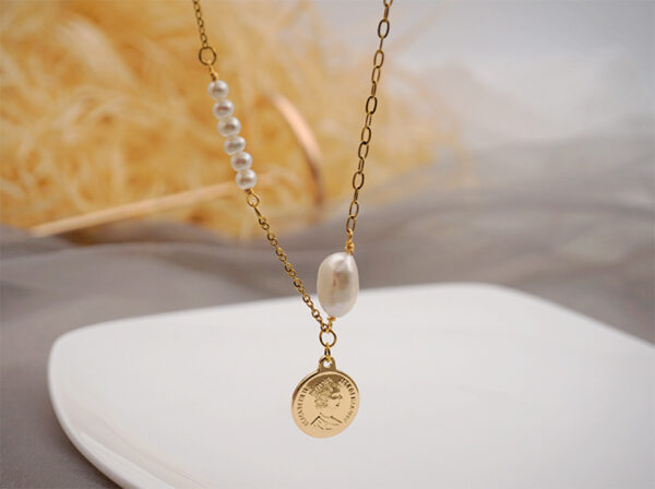 Women's Personality Pearl Clavicle Chain - Image 9