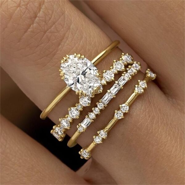 Gold Ring Fashion Ladies Three-piece Set - Image 3