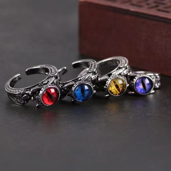 Fashion European And American Style Rock Personality Men And Women Inlaid Skull Magic Eye Hip Hop Ring - Image 7