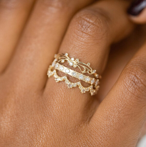 Gold Ring Fashion Ladies Three-piece Set - Image 9