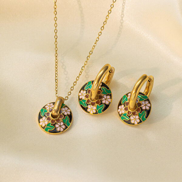 Stainless Steel Necklace Earrings Women's Jewelry Suit - Image 2