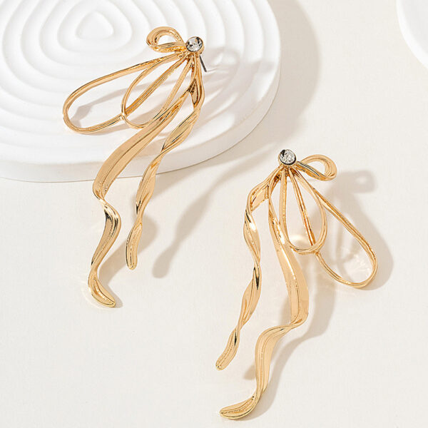 Irregular Large Bow Earrings For Women Tassel Streamer - Image 6