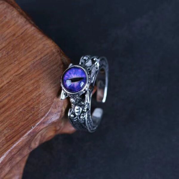 Fashion European And American Style Rock Personality Men And Women Inlaid Skull Magic Eye Hip Hop Ring - Image 4