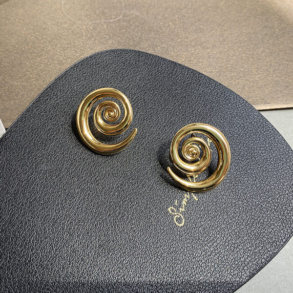 Geometric Rotation 18K Gold Earrings - Image 5
