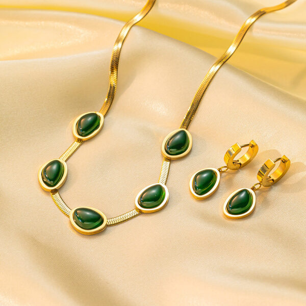 Stainless Steel Necklace Earrings Women's Jewelry Suit - Image 3