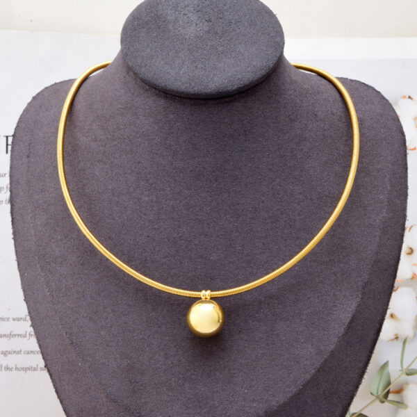 Titanium Steel Vacuum Furnace Inner Plating Elbow Chain Necklace - Image 7
