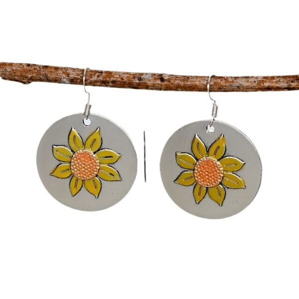 Female Bohemian Fashion Retro Sunflower Earrings - Image 3