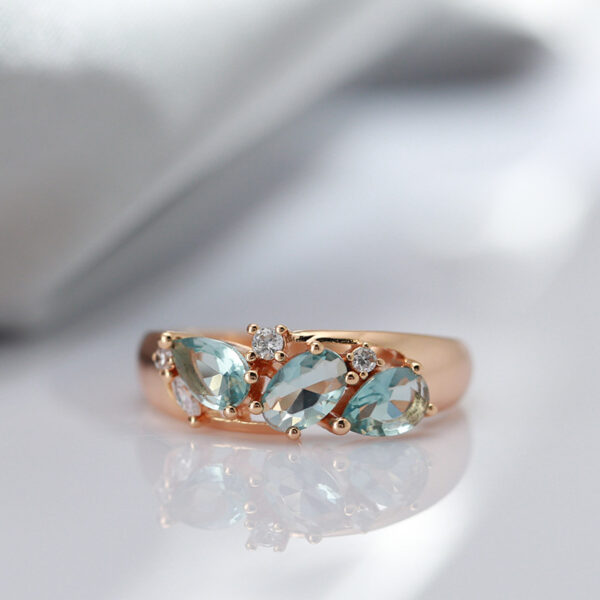 Fashionable Rose Gold Zircon Women's Ring - Image 2
