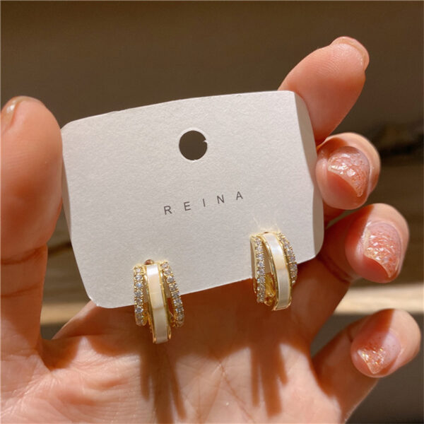 Double Circle Shell Delicate Earrings - Image 5