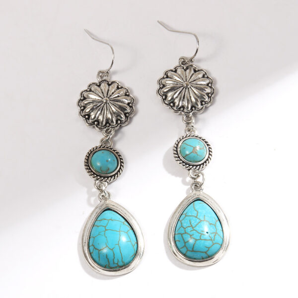 European And American Style Vintage Earrings - Image 3