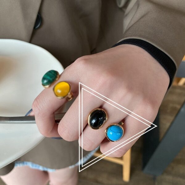 Simple Color Index Finger Ring Retro Ornament - Image 3