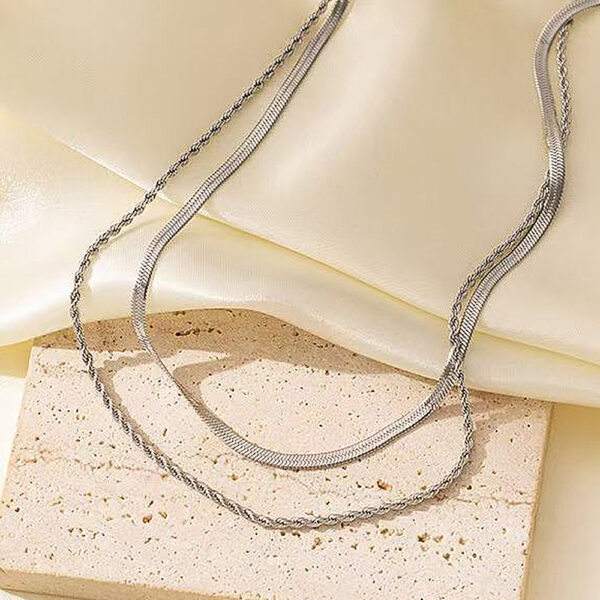 Women's Retro Solid Color Double-layer Twist Necklace - Image 5